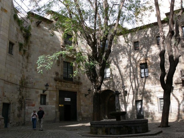 Plaza Sant Felip Neri